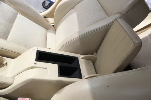 VW Passat 3BG  Mittelarmlehne Armlehne Fach Lehne Mittelkonsole Leder sonnebeige (155879)