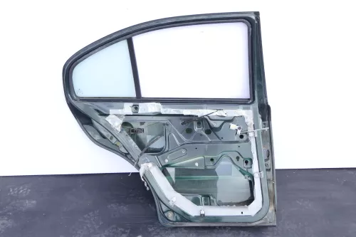 Skoda Octavia 1U Limousine Tür hinten links grün LF8C (156129)