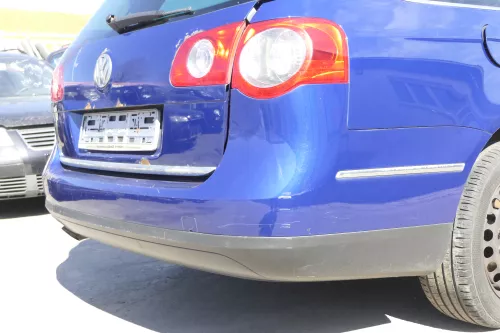 VW Passat 3C Kombi Stoßstange hinten Heckstoßstange Stoßfänger blau LC5E (156249)