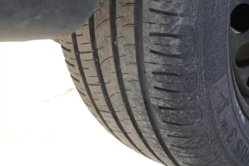 4x VW Passat 3C Golf Reifen Sommerreifen 215/55 R16 93V Felgen 4-5mm (156254)