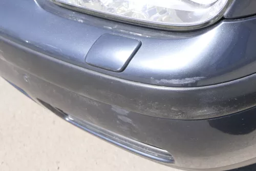 VW Golf 4 Stoßstange vorne Frontstoßstange Stoßfänger grau LC7V SWR + Kappen (156261)