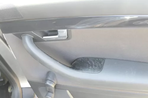 4x Audi A4 8E B6 Türverkleidung Verkleidung Tür vorne + hinten schwarz links (156337)