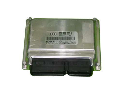Audi A4 8E Steuergerät Motor 8E0909557H 2,0 96kw ALT Benziner Motorsteuergerät