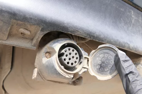 Audi A4 B5 abnehmbare Anhängerkupplung abnehmbar Westfalia 305 168 (156437)