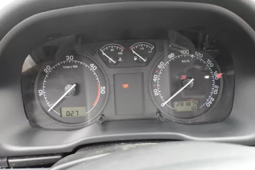 Skoda Octavia 1U Tacho Tachometer Kombiinstrument 1U0920811J 281.000km 1.9TDI