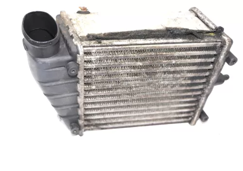 VW Passat 3A 35i Ladeluftkühler Ladeluft Kühler 3A0145805A AFN 1Z