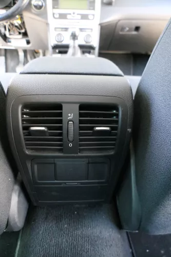 VW Passat 3C Mittelarmlehne Armlehne Fach original komplett zum nachrüsten Stoff (157028)