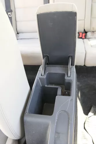 Octavia 1Z Mittelarmlehne Armlehne Lehne Mitte Original verschiebar grau achat (157066)