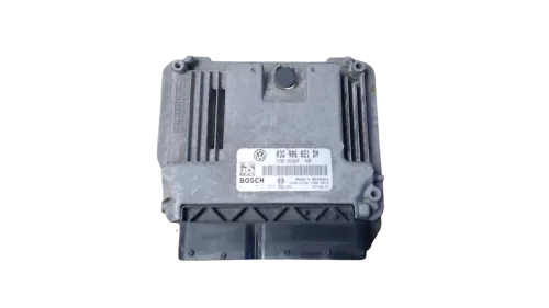 Skoda Octavia 1Z Steuergerät 1.9 TDI 77kw 105PS BLS Motor 03G906021DN