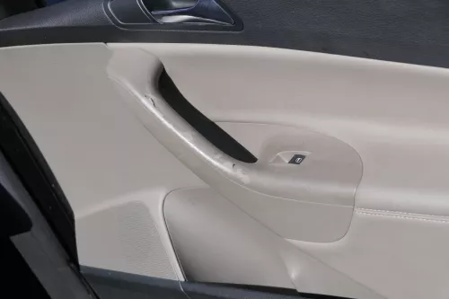 VW Passat 3C Variant 4x Türverkleidung Verkleidung Tür Leder latte macchiato (157089)