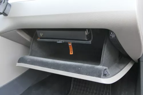 VW Passat 3C Handschuhfach Handschuhfachdeckel Deckel Klappe latte macchiato bra (157091)