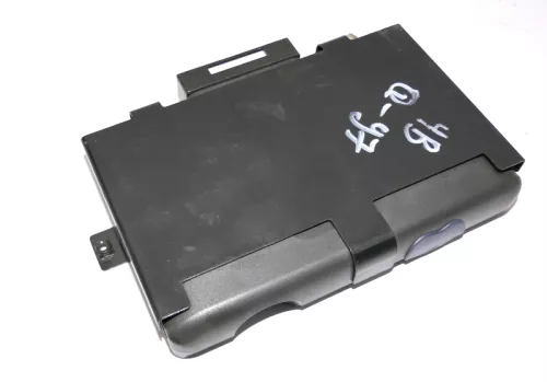 Audi A6 A8 A4 Steuergerät Antenne 8D0862333 Telefon (157103)