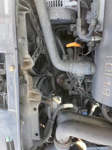 VW Golf 3 Schloßträger mit Kühler Doppellüfter Halter 1,9 TDI 66kw (157317)