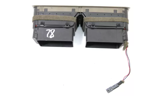 Audi A3 8L Lüftungsdüse Düse Lüftung 8L1820951 beige jive Mitte Stecker (157501)