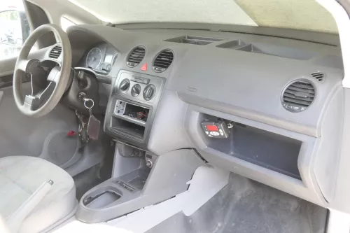 VW Caddy 3 2K Armaturenbrett Cockpit Amaturbrett anthraz -ohne Anbauteile (157683)