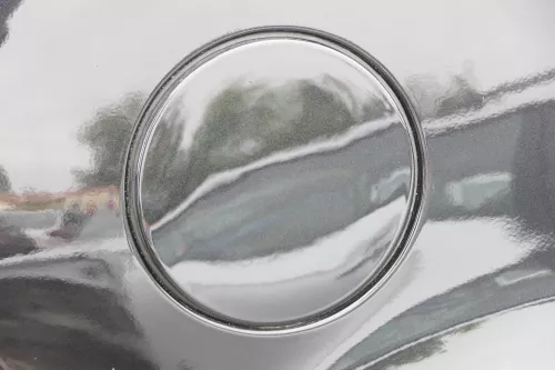 VW Golf 4 Limousine Tankdeckel Deckel Tank Tankverschluß schwarz LC9Z blackmagic