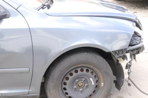 Skoda Octavia 1Z Kotflügel vorne rechts grau LF7V auch Kombi