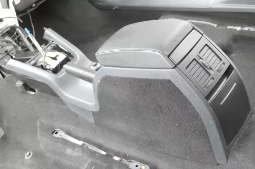 Octavia 1Z Mittelarmlehne Armlehne Lehne Mitte verschiebar nachrüsten Leder (157829)