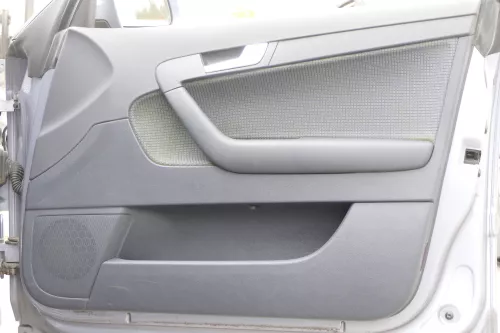 Audi A3 8P Türverkleidung Verkleidung Tür vorne vorne rechts blau 4/5-Türer