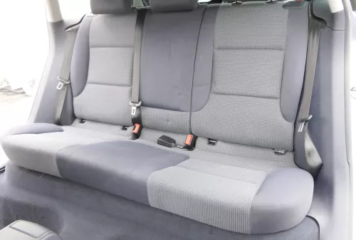 A3 8P Sitz Rückbank Rücksitzbank hinten 4/5-Türer 3-Punkt-Gurt Sportback blau