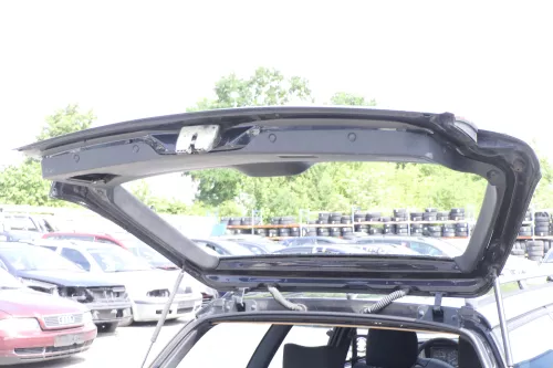 VW Passat 3A 35i Kombi Variant Heckklappe Klappe Kofferraumklappe schwarz LC9Z (157927)