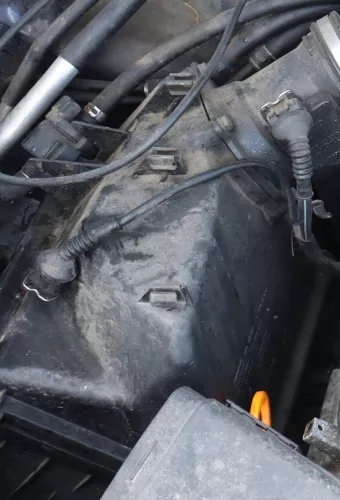 Audi A6 4B Luftfilterkasten Deckel Luftfilter 078133837BE 2,4 2,8 2,6 Benziner