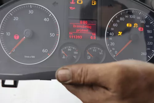 VW Golf 5 Kombi Jetta Tacho Kombiinstrument 1k0920864B 1.9 TDI 111.000 km (158057)