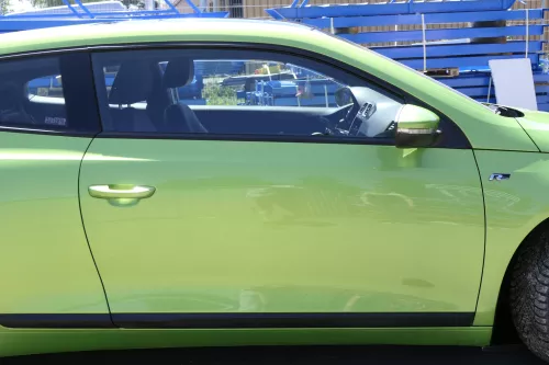 VW Scirocco 3 Tür vorne rechts Beifahrertür grün LR6T - ohne Anbauteile