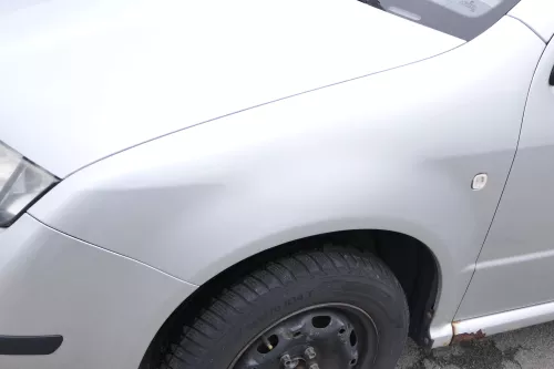 Skoda Fabia 6Y Kotflügel vorne links grau silber LF7T auch Kombi - Rost - BILDER (158342)