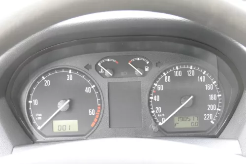 Skoda Fabia 6Y Tacho Tachometer Kombiinstrument 6Y0920880E 198.000km 1,4 TDI