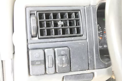 VW T4 Lüftungsdüse Düse Lüftung vorne links 701819704 191819707E 01C