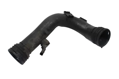 VW Touran Passsat 3C Ladeluftschlauch Schlauch Rohr 1K0145770AF 2,0 TDI BKD AZV