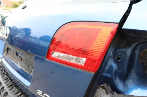 Audi A3 8P 4/5-Türer Heckklappe Klappe Schei hinten blau LZ5C ohne Anbauteile cc (158491)