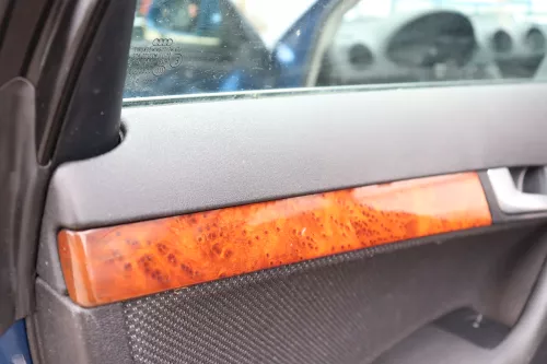 1x Audi A3 8P Türverkleidung Verkleidung Tür hinten links 4/5-Türer Holz (158494)