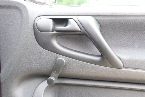 VW Polo 6N Türverkleidung Verkleidung Tür vorne rechts + links 2/3-Türer off-bla (158510)