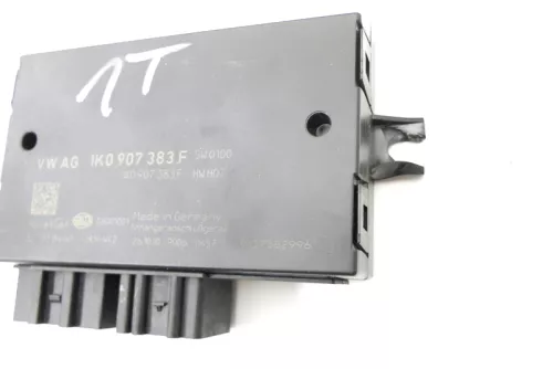 VW Golf 5 Steuergerät 1K0907383F Anhängerkupplung Anhängekupplung (158518)