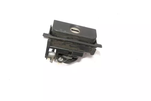 VW Polo Kombi 6K Schloß Heckschloß OHNE KEIN Schlüssel Kofferraumschloß (158525)