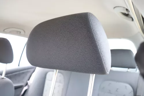 Skoda Fabia 6Y Kopfstütze vorne vorn rechts oder links - dunkel onyx (158674)