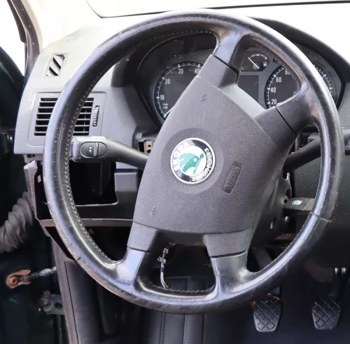 Skoda Fabia 6Y Lenkrad 4-Speichen 6Y0419091C E74 Leder Lederlenkrad -ohne Airbag (158677)