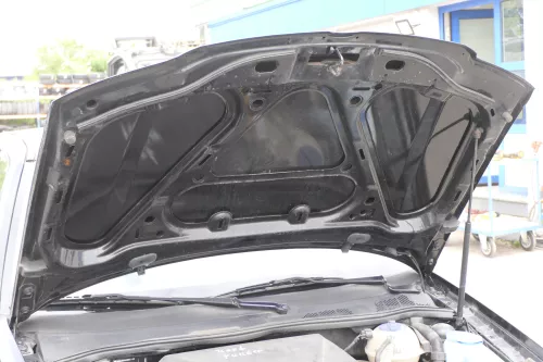 VW Polo 6N2 Motorhaube Haube vorne Klappe schwarz L041 uni (158924)