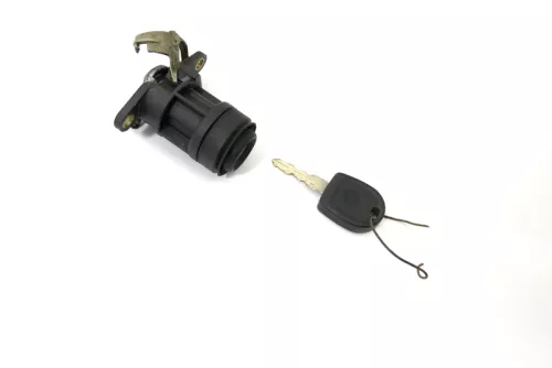 VW Passat 3A 35i Schloß Heckschloß mit 1x Schlüssel Kofferraumschloß