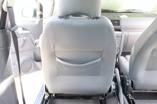 VW Fox Sitz Fahrersitz vorne links OHNEAirbag höhenverstellbar vorn (159029)