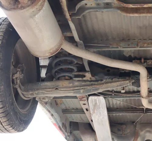 VW T4 Achse hinten links Hinterachse Achsschenkel Radlager Scheibenbremse