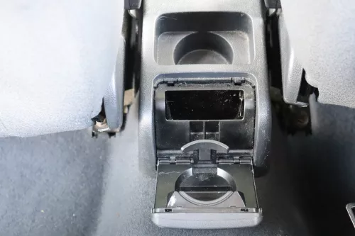 Skoda Fabia 6Y Aschenbecher hinten 6Y0863242  47H Becherhalter