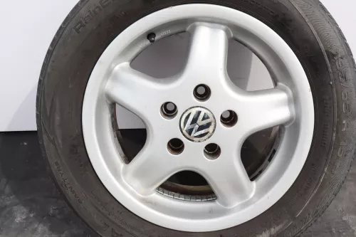 1x Audi A4 A6 Alufelge original 8D0071498 7j x15H2 ET45  LK 5x112  KBA 43393