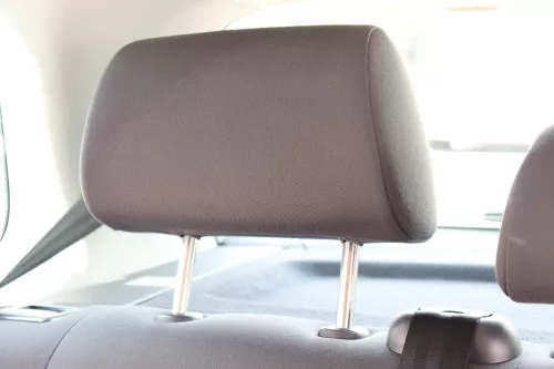 VW Polo 9N 9N3 Sitz Rückbank Sitzfläche Sitze 3 Punkt Gurt hinten rot Kopfstütze (159181)