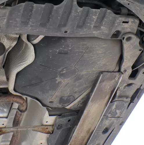 VW Passat 3C B7 Tank Dieseltank Kraftstofftank Kraftstoffbehälter Behälter Diese