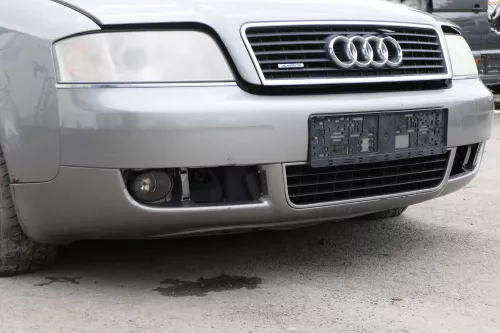 Audi A6 4B Frontstoßstange Stoßstange vorne Stoßfänger grau LY7Q Facelift (159331)