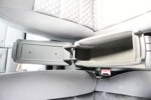 Audi A6 4B C5 Mittelarmlehne Armlehne original soul schwarz (159345)