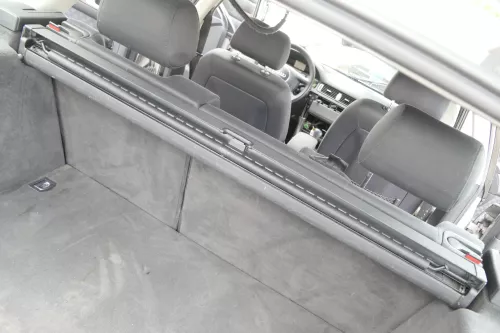 A6 4B Avan Kombi Variant Hundegitter Gitter Trennetz Hundenetz 4B9861691B schwar (159348)